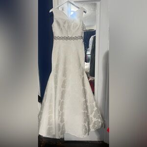 Ivory Wedding Dress